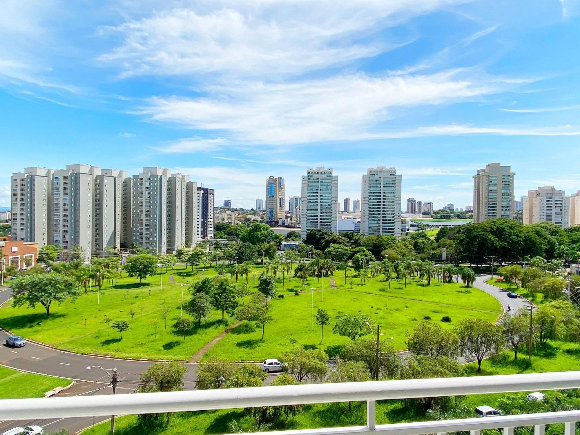 Apto Com 2 Quartos Prox Ao Rib Shopping. Wifi + Ac Apartamento Ribeirão Preto Exterior foto